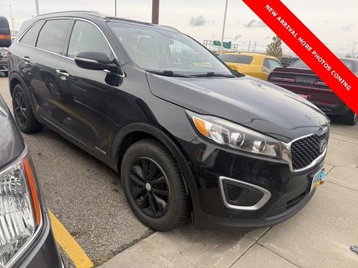 2017 Kia Sorento LX