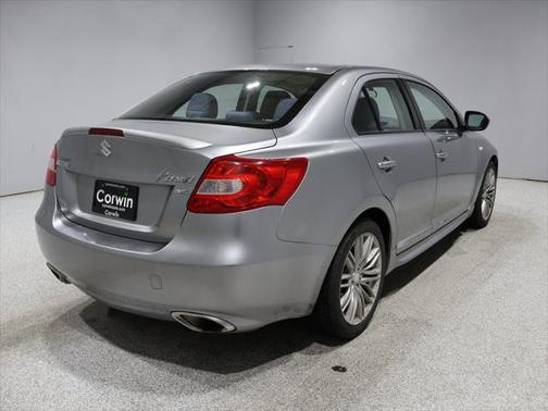 2012 Suzuki Kizashi Sport GTS