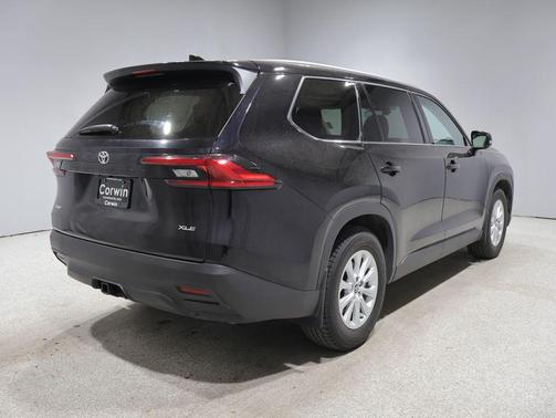 Midnight Black Metallic 2024 Toyota Grand Highlander XLE