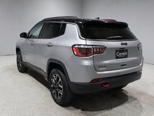 2020 Jeep Compass Trailhawk