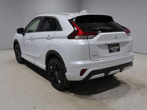 White Diamond 2024 Mitsubishi Eclipse Cross SEL