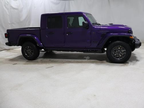 2026 Jeep Gladiator Sport S