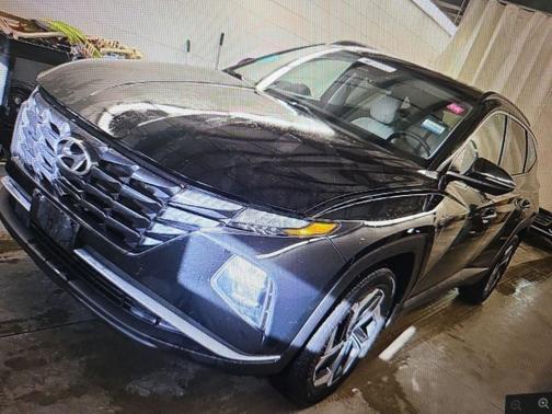 Phantom Black 2023 Hyundai TUCSON SEL