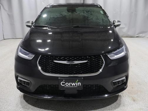 2022 Chrysler Pacifica Hybrid Limited