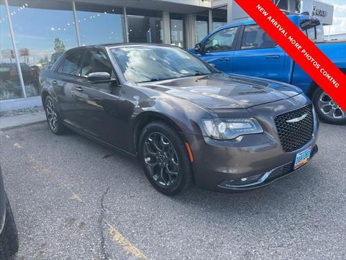 2017 Chrysler 300 S