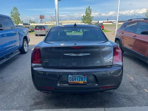 2017 Chrysler 300 S