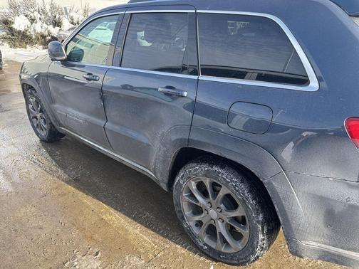 2019 Jeep Grand Cherokee Summit
