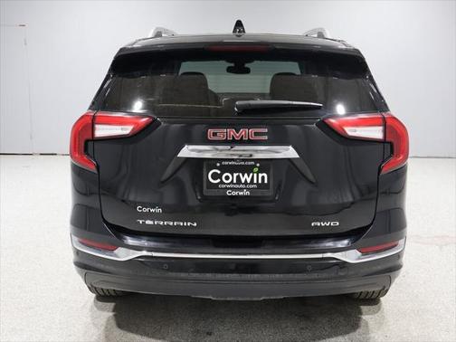 2023 GMC Terrain Denali