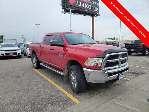 2018 RAM 2500 Tradesman Crew Cab 4x4 6'4' Box