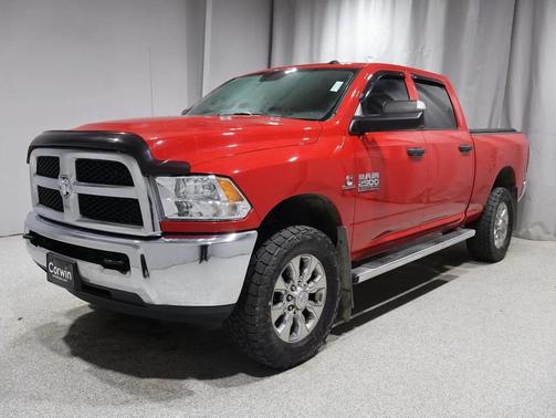 2018 RAM 2500 Tradesman Crew Cab 4x4 6'4' Box
