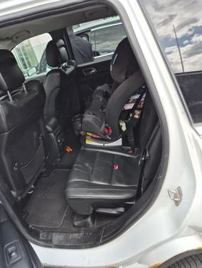 Bright White Clearcoat 2013 Jeep Grand Cherokee Laredo