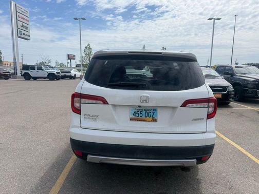 Platinum White Pearl 2021 Honda Pilot AWD EX-L
