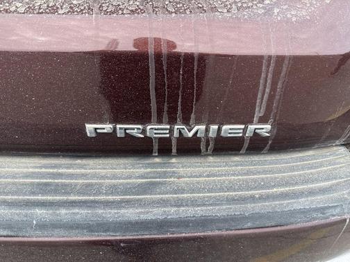 2022 Chevrolet Suburban Premier