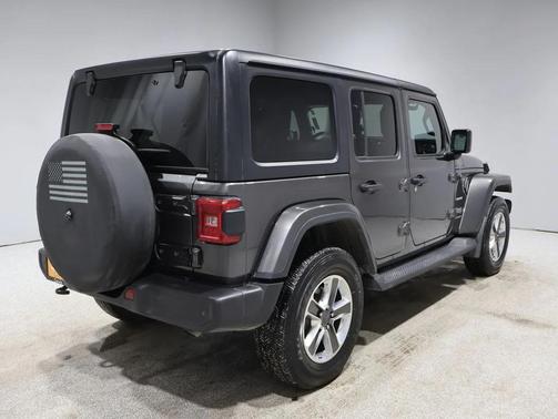 2023 Jeep Wrangler 4-Door Sahara 4x4