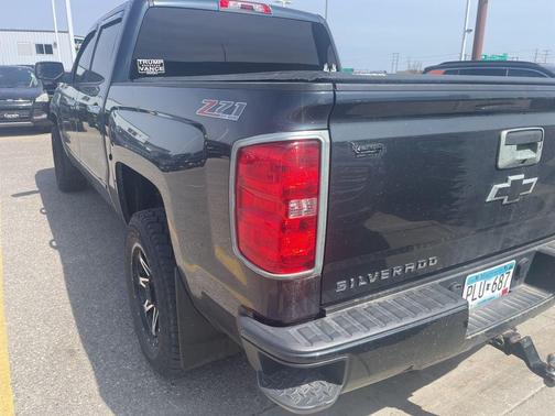 Graphite Metallic 2017 Chevrolet Silverado 1500 2LT