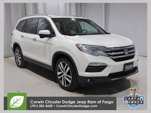 White Diamond Pearl 2016 Honda Pilot Touring