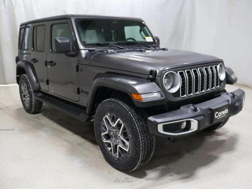 2026 Jeep Wrangler 4-Door Sahara 4x4