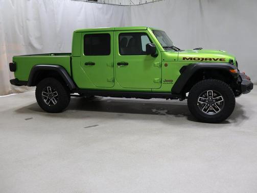 2025 Jeep Gladiator Mojave
