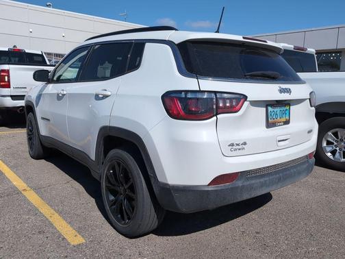 Bright White Clearcoat 2023 Jeep Compass Latitude Lux