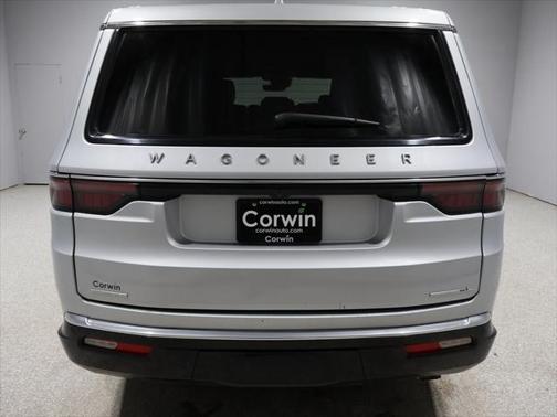 2023 Jeep Wagoneer L Series II 4x4