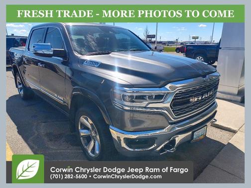 Granite Crystal Metallic Clearcoat 2019 RAM 1500 Limited