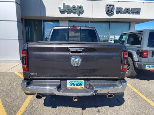 Granite Crystal Metallic Clearcoat 2019 RAM 1500 Limited