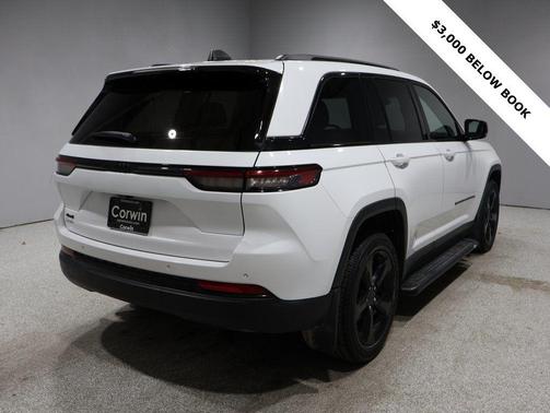 2023 Jeep Grand Cherokee Altitude