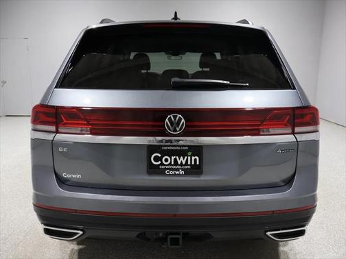 2024 Volkswagen Atlas 2.0T SE w/Technology 4MOTION