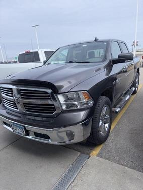 Granite Crystal Metallic Clearcoat 2016 RAM 1500 Big Horn