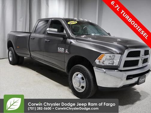 2018 RAM 3500 Tradesman Crew Cab 4x4 8' Box