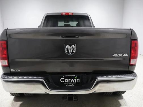 2018 RAM 3500 Tradesman Crew Cab 4x4 8' Box