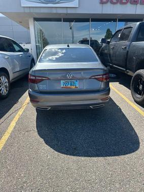 Platinum Gray 2020 Volkswagen Jetta 1.4T R-Line