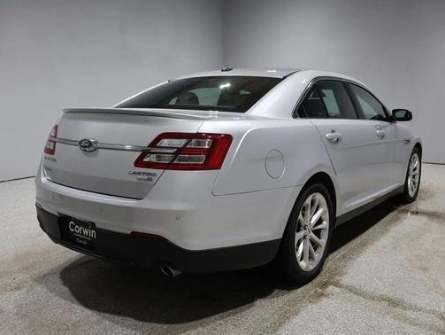 2016 Ford Taurus Limited