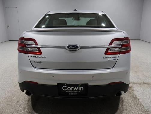 2016 Ford Taurus Limited