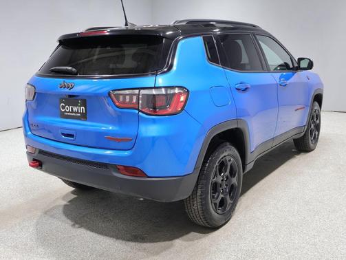 Laser Blue Pearlcoat 2023 Jeep Compass Trailhawk