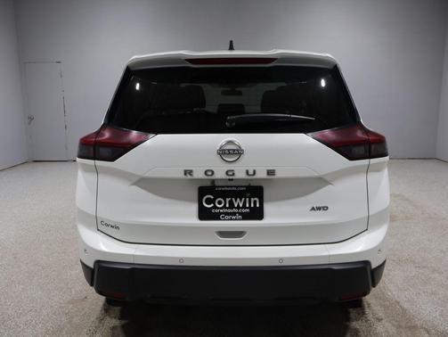 2024 Nissan Rogue S