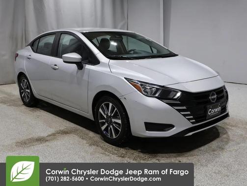 2023 Nissan Versa 1.6 SV