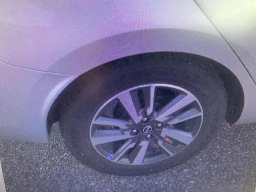 2023 Nissan Versa 1.6 SV