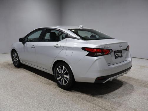 2023 Nissan Versa 1.6 SV