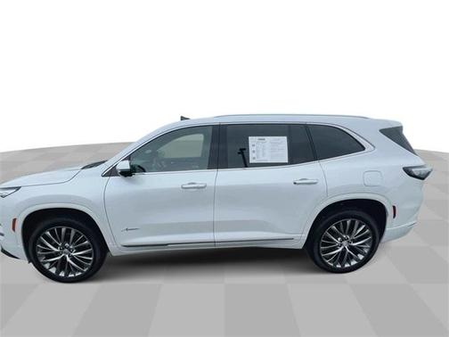 2025 Buick Enclave Avenir FWD