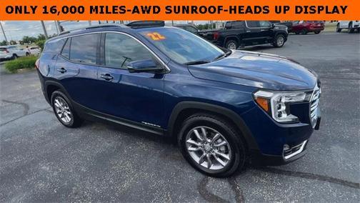 2022 GMC Terrain SLT