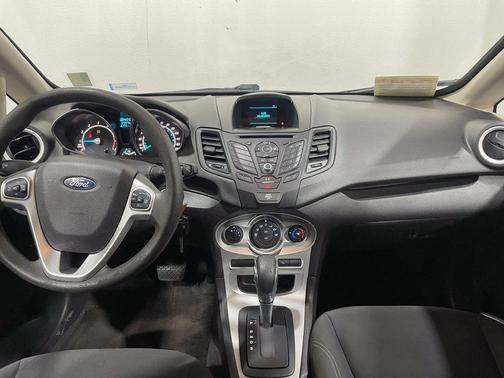2017 Ford Fiesta SE