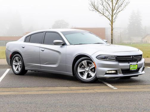 2017 Dodge Charger SXT