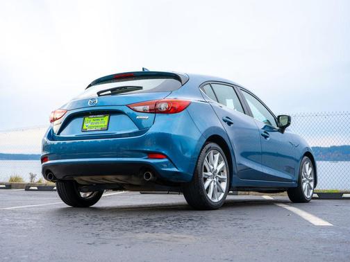 2017 Mazda Mazda3 Grand Touring