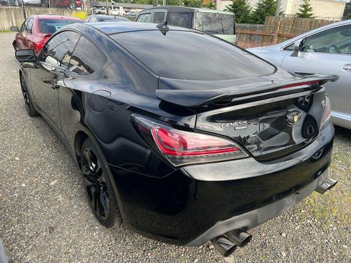 Caspian Black Pearl 2016 Hyundai Genesis Coupe 3.8 R-Spec