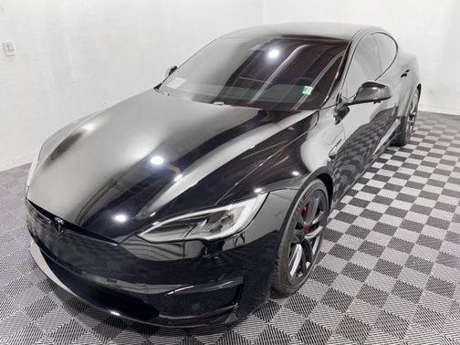 2023 Tesla Model S Plaid