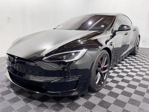 2023 Tesla Model S Plaid