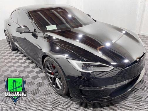 2023 Tesla Model S Plaid