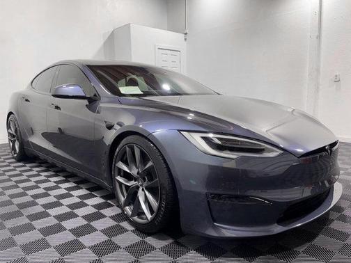 2021 Tesla Model S Plaid