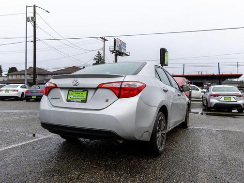 2014 Toyota Corolla LE Plus